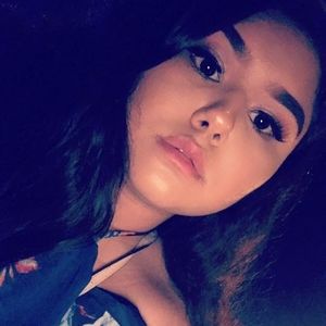 Meet your Posher, Jasmin